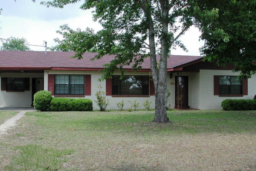 Front View of House This is the sterile environment that existed in 2002 when we moved into the house.